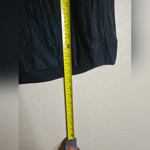 GEOFFREY BEENE Men's Sweater‎ Black Vneck Size M - Picture 5 of 6